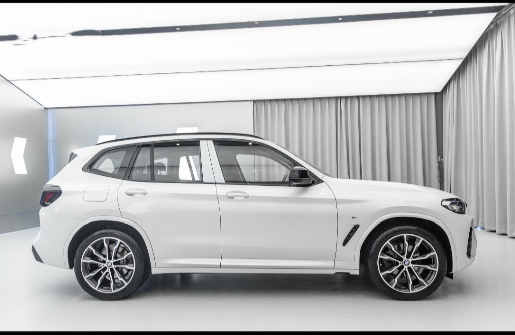 BMW X3 2022 xDrive30i Lead M Obsidian Package - Huishida Trading