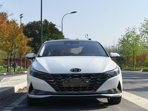 Hyundai Elantra 2021 1.5L CVT LUX Premium - Huishida Trading