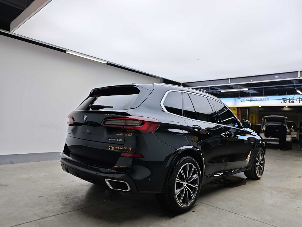 BMW X5 2022 модельного года, обновленная версия xDrive 40Li M Sport Package - Huishida Trading