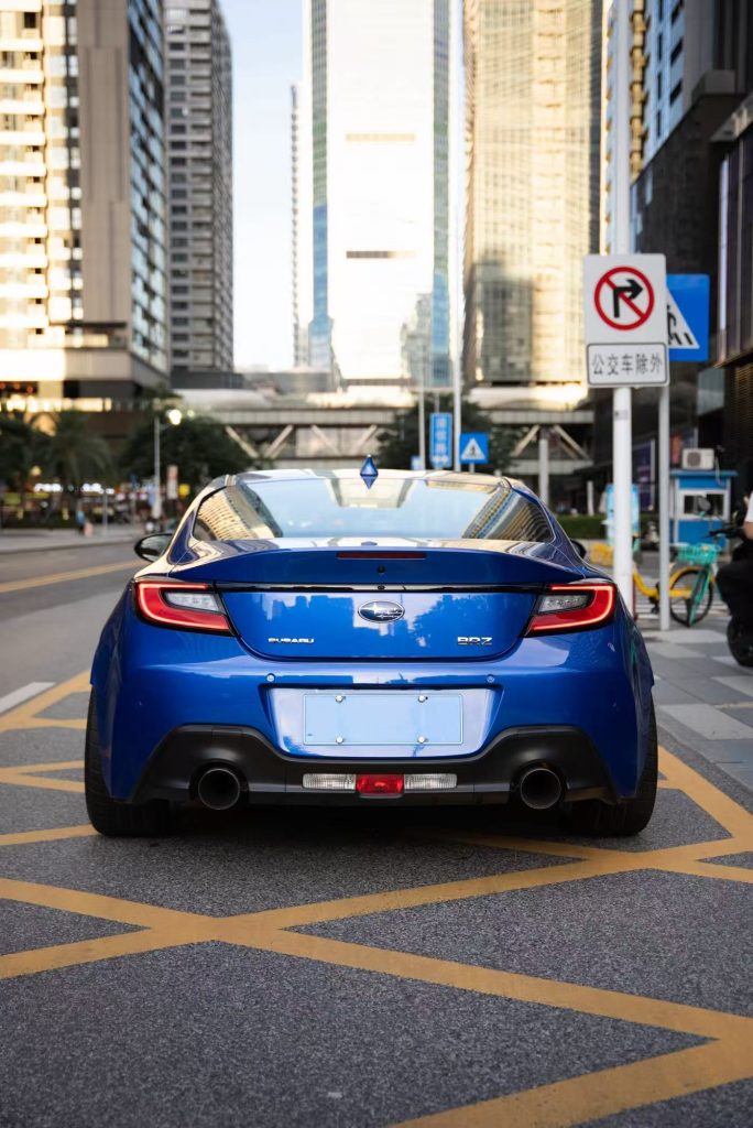 Subaru BRZ Модель 2022 года, 2,4 л, механическая коробка передач - Huishida Trading