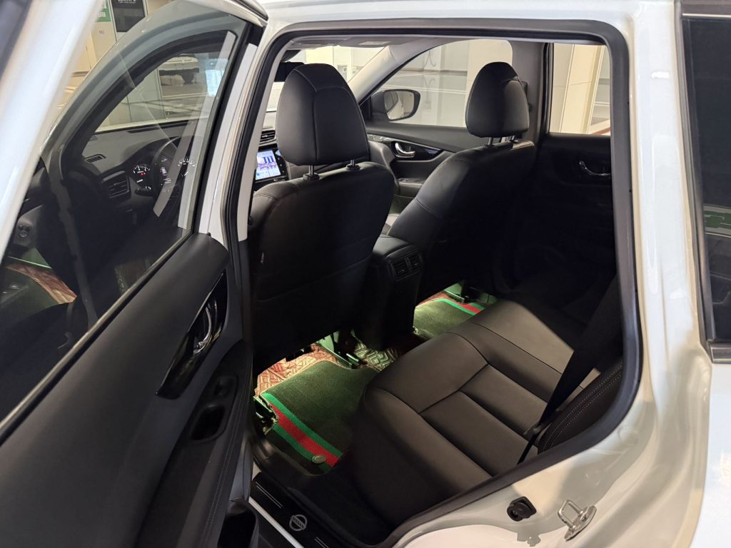 2022 Nissan X-Trail 2.0L 2WD Intelligent Connect Premium Editio - Huishida Trading