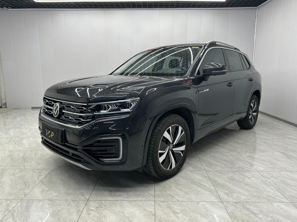 Volkswagen TAYRON GTE Plug-in Hybrid 2020 года 1.4T Premium Edition - Huishida Trading