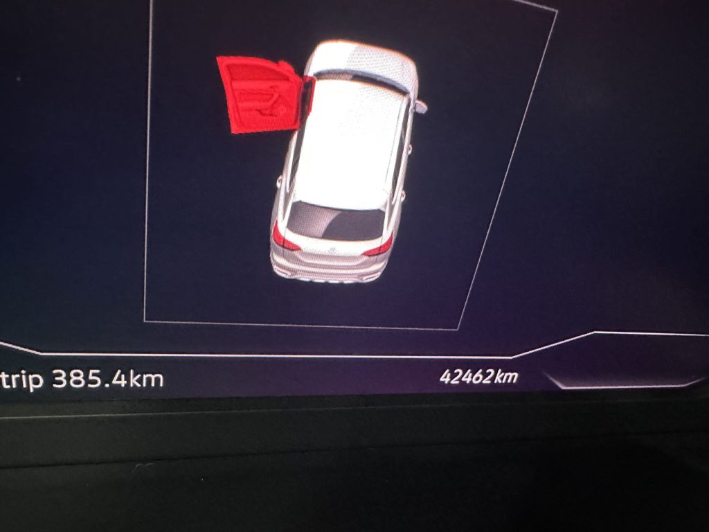 Volkswagen TAYRON GTE Plug-in Hybrid 2020 года 1.4T Premium Edition - Huishida Trading