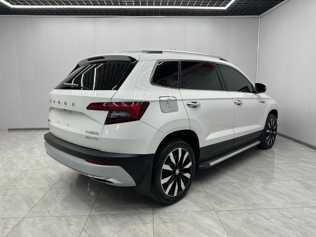 Škoda Karoq 2021 TSI280 Luxury Edition - Huishida Trading