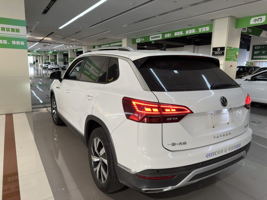 Volkswagen TARRON 2022 Модель 280TSI Двухколесный привод Luxury Smart Connect Edition - Huishida Trading