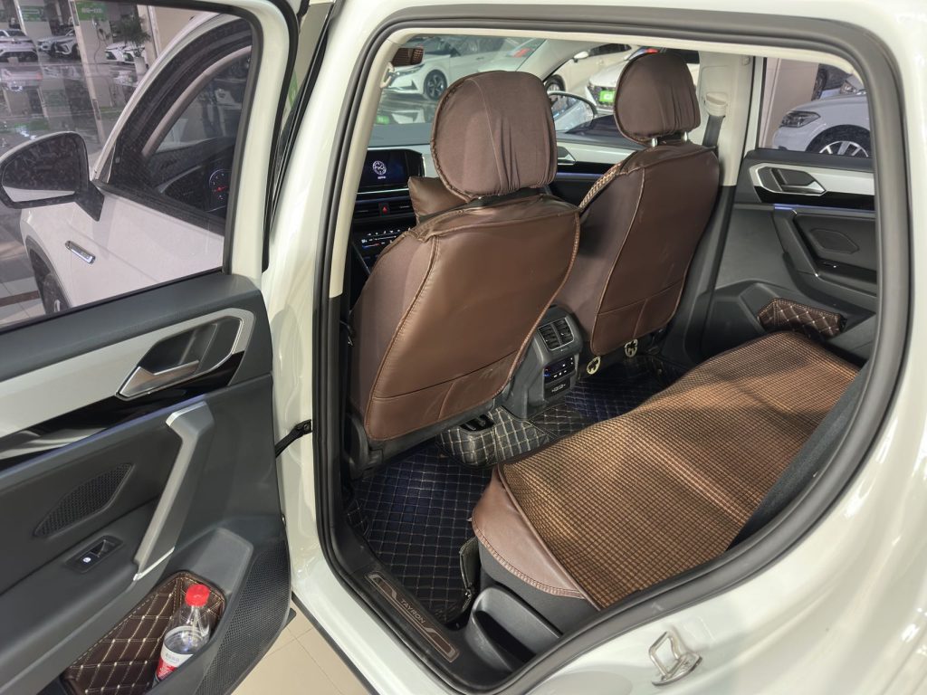 Volkswagen TARRON 2022 Модель 280TSI Двухколесный привод Luxury Smart Connect Edition - Huishida Trading