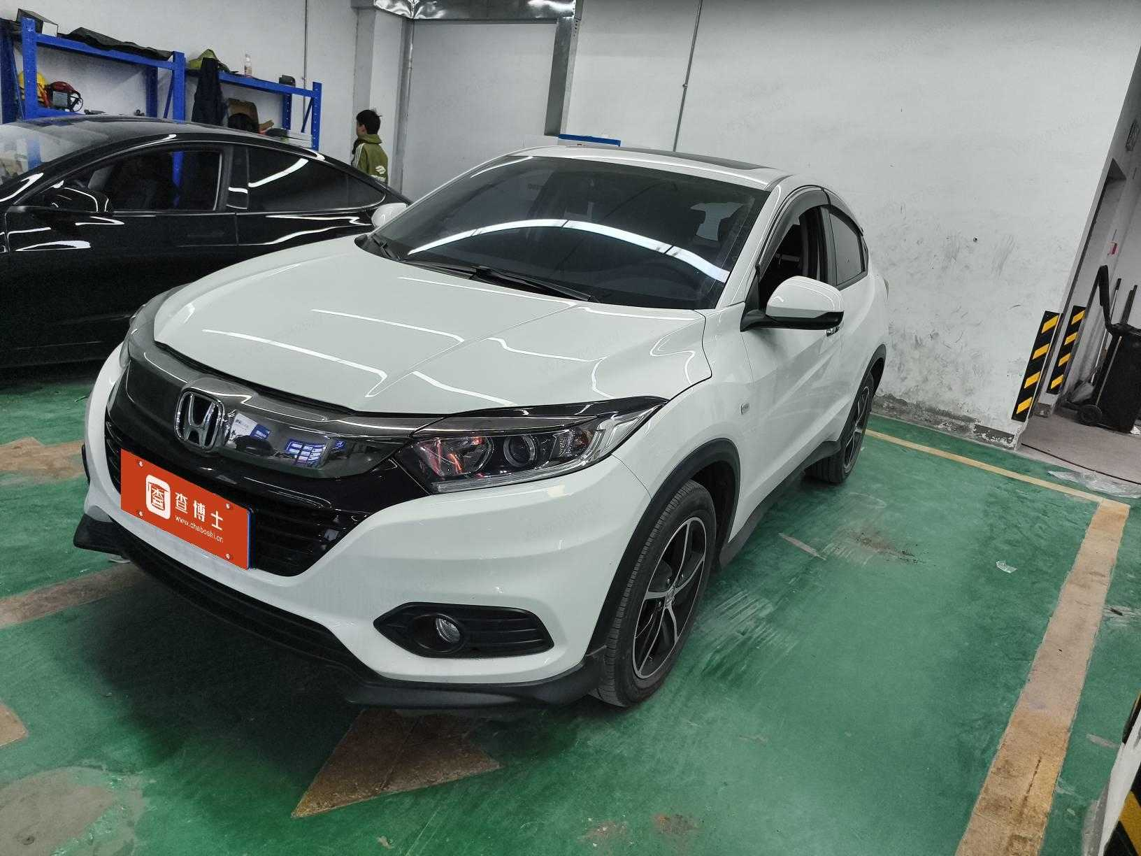 Honda Vezel  2022 года  1,5 л CVT Phantom Night·Pioneer Edition