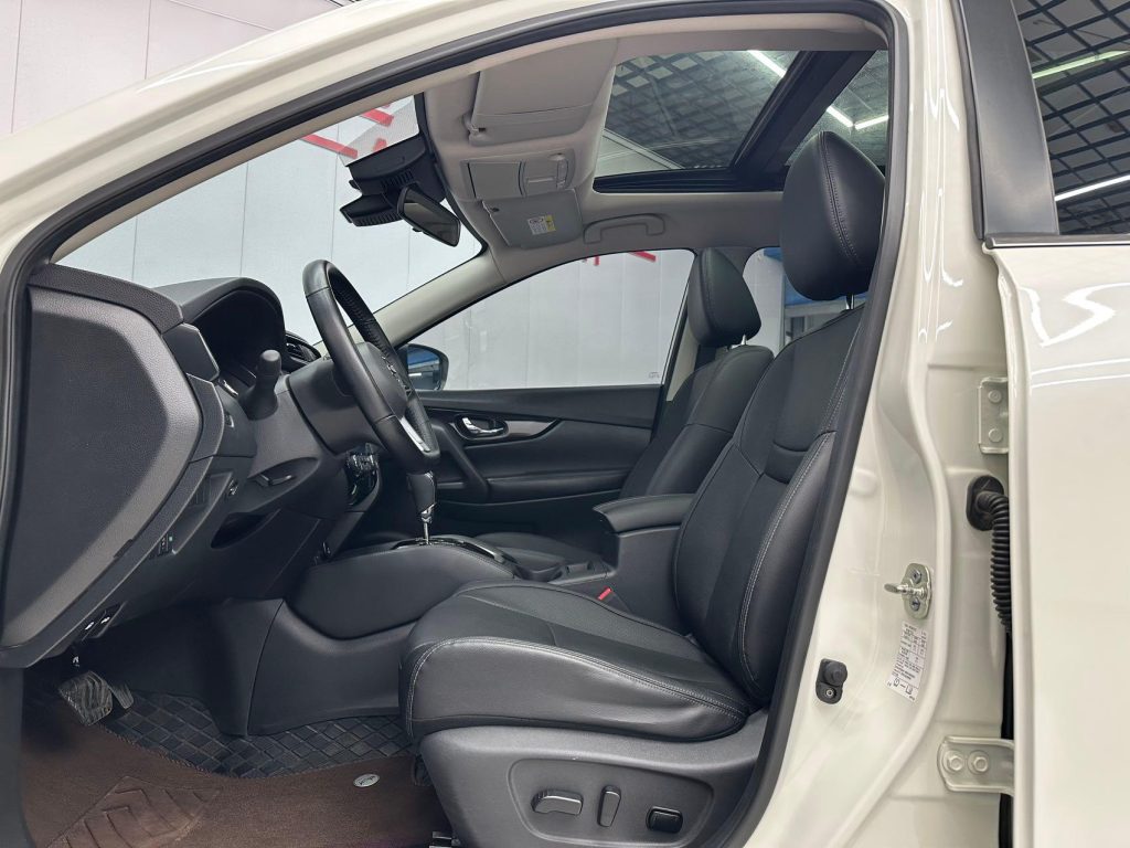 Nissan X-Trail 2022 Facelift 2.0L 2WD Smart Connect Comfort Edition - Huishida Trading