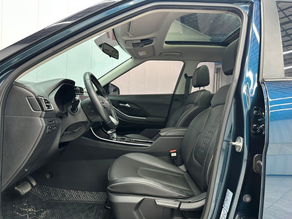 Beijing Hyundai ix25 2020 Model 1.5L CVT GLS Smart Edition - Huishida Trading