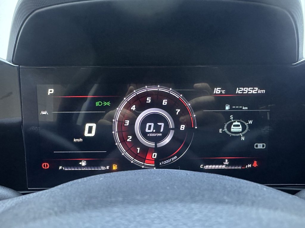 Hyundai Elantra 2022 года 1,5 л CVT LUX Premium Edition - Huishida Trading