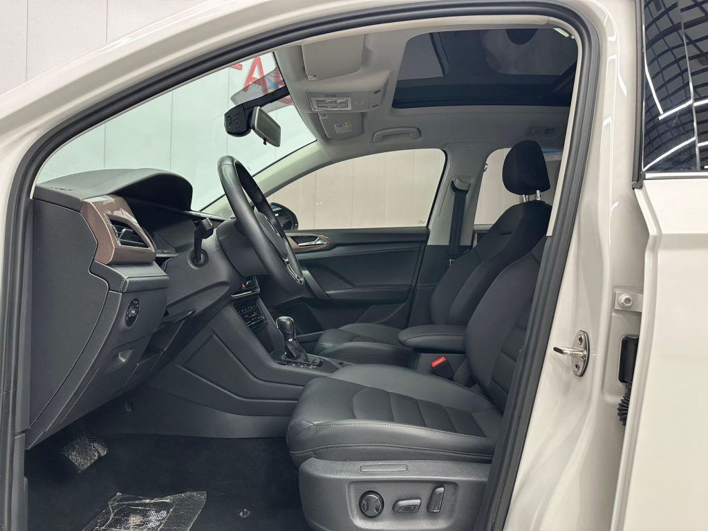 Volkswagen Tharu 2021 280TSI Two-Wheel Drive Luxury Edition PLUS - Huishida Trading