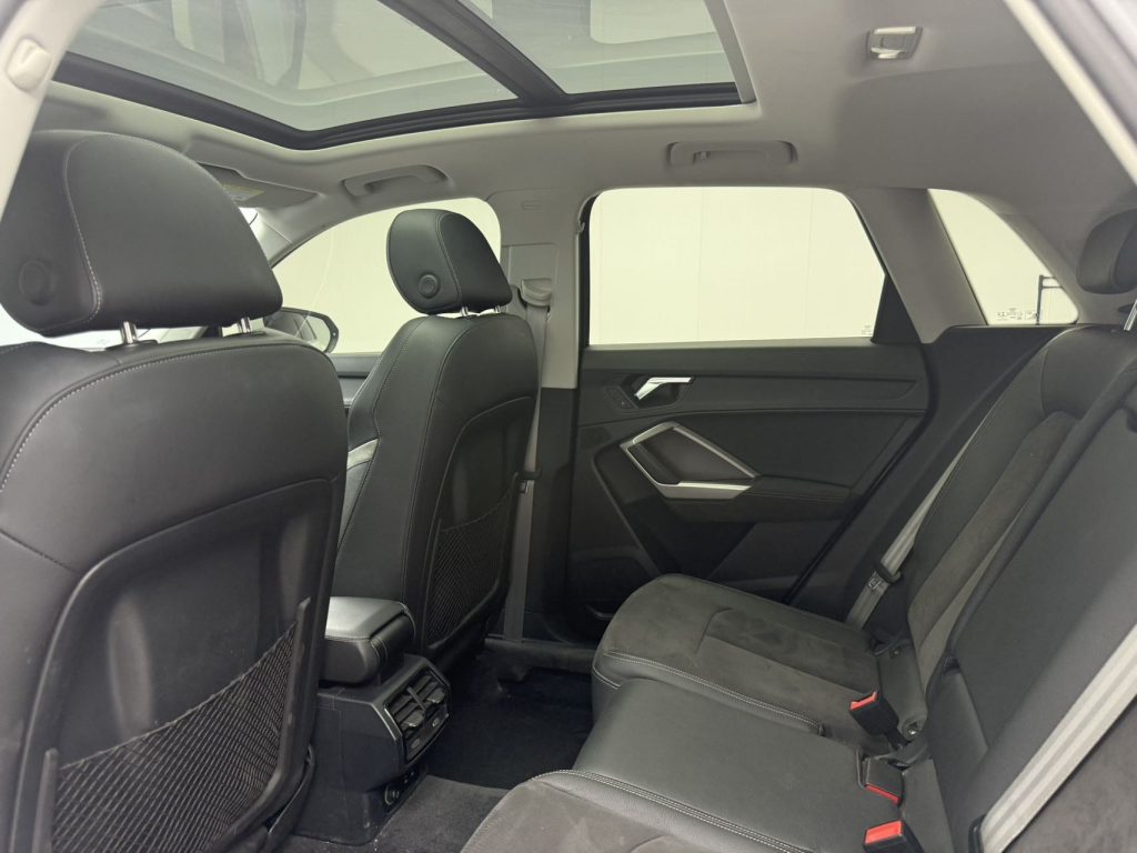 Audi Q3 2022 35 TFSI Sportline - Huishida Trading