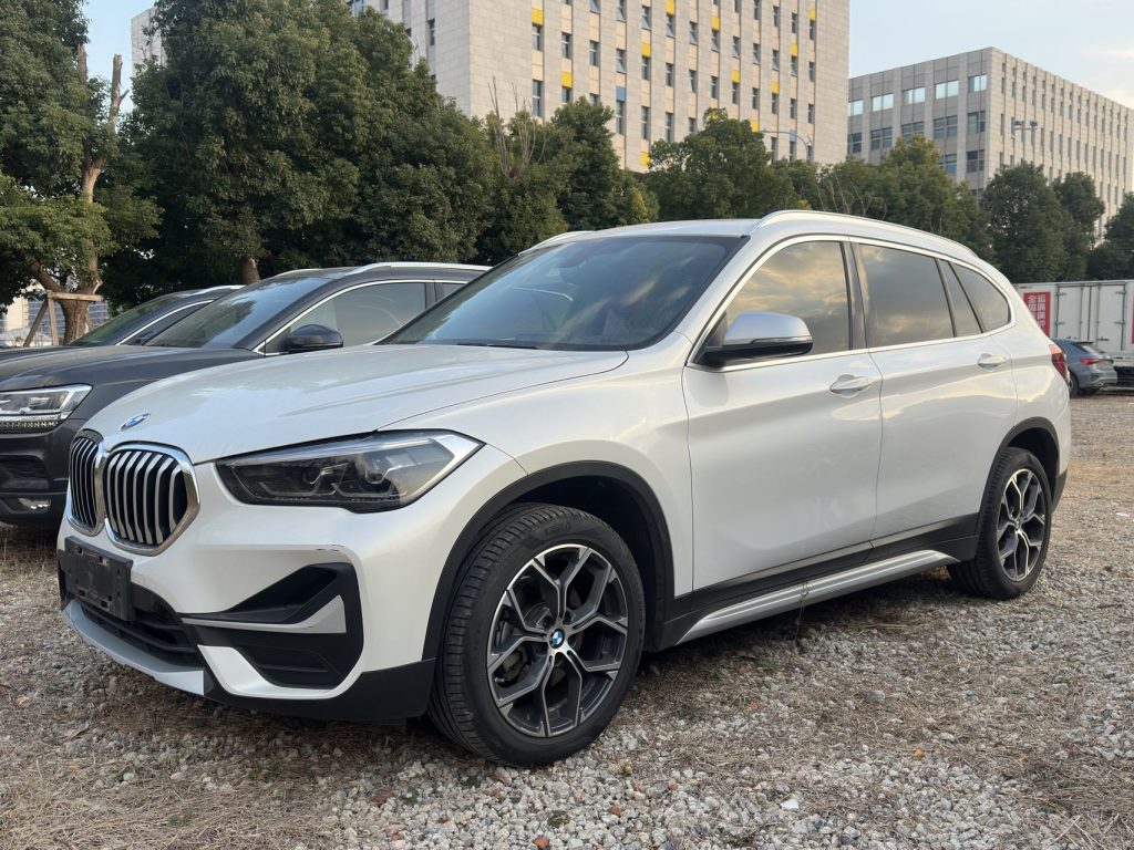 BMW X1 2022 sDrive20Li Fashion Edition - Huishida Trading