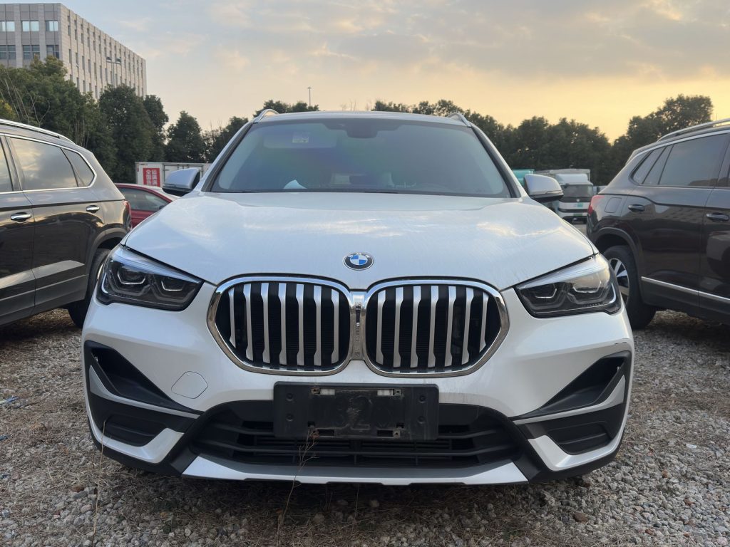 BMW X1 2022 sDrive20Li Fashion Edition - Huishida Trading