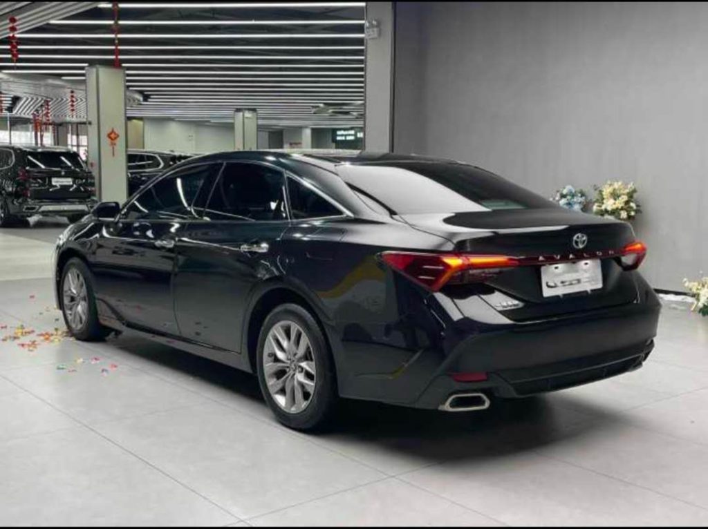 Toyota Avalon 2019 2.0L Luxury Edition - Huishida Trading