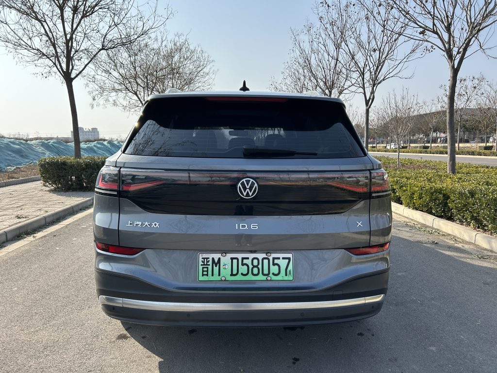 Volkswagen ID.6 2021 1-е издание ID. - Huishida Trading