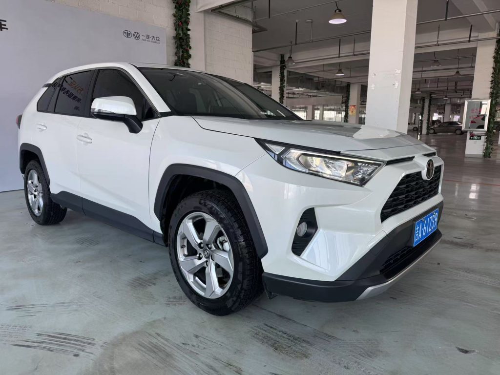 TOYOTA RAV4 2022 2.0L CVT 4WD Style Plus Edition - Huishida Trading