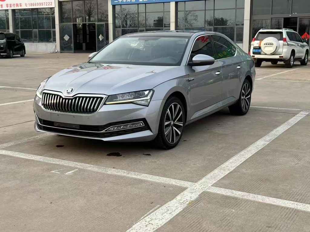 Skoda SUPERB 2019 Модифицированный TSI330 DSG Comfort Edition - Huishida Trading