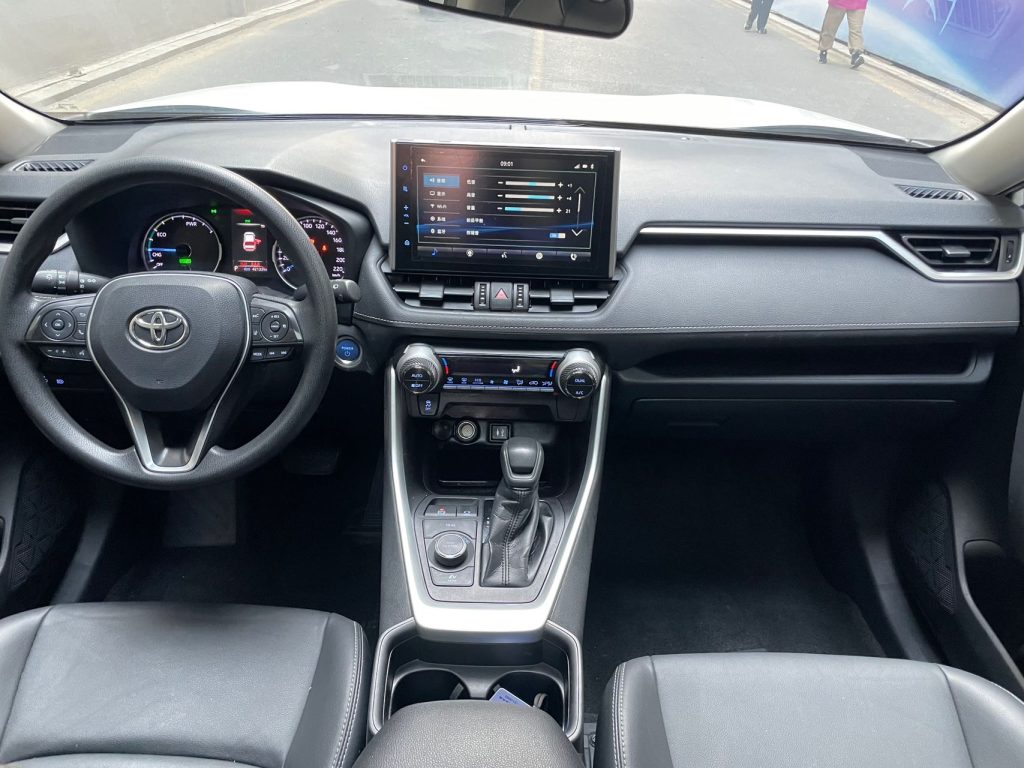 Toyota WILDLANDER 2020 WILDLANDER Twin Engine 2.5L E-CVT 4WD Deluxe - Huishida Trading