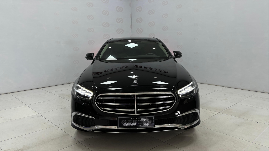 Mercedes-Benz E-Class 2022 300L Luxury - Huishida Trading