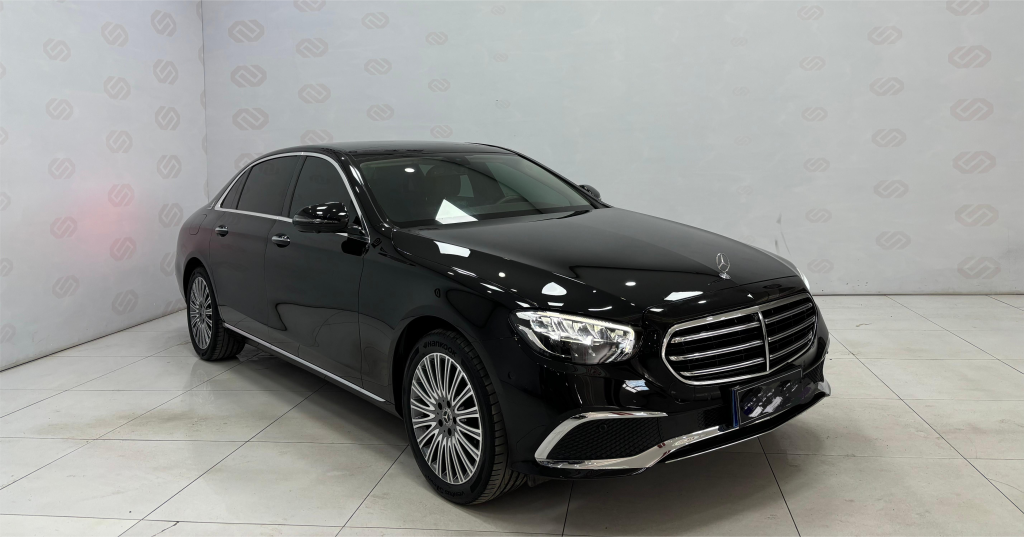 Mercedes-Benz E-Class 2022 300L Luxury - Huishida Trading