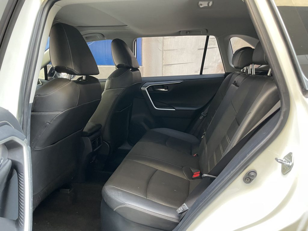 Toyota RAV4 2021 двухуровневый 2.5L CVT - Huishida Trading