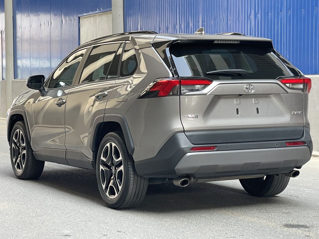 Toyota RAV4 2020 2.0L CVT 2WD Premium Edition - Huishida Trading
