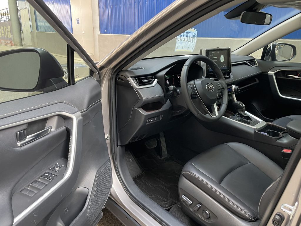 Toyota RAV4 2020 2.0L CVT 2WD Premium Edition - Huishida Trading