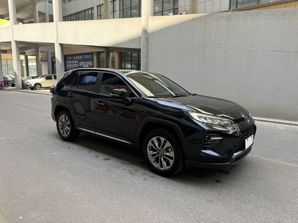 TOYOTA WILDLANDER 2022 2.0L CVT 2WD Luxury PLUS Edition - Huishida Trading