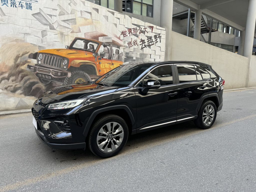 TOYOTA WILDLANDER 2022 2.0L CVT 2WD Luxury PLUS Edition - Huishida Trading