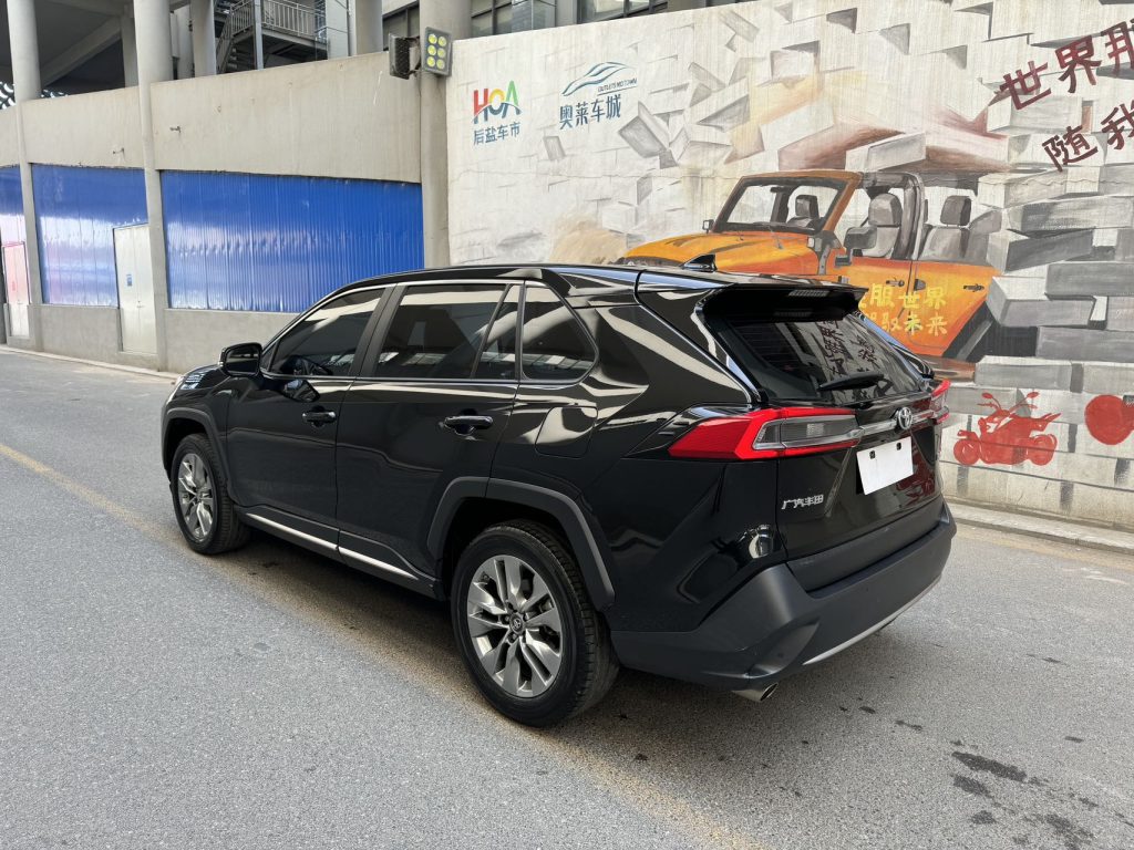 TOYOTA WILDLANDER 2022 2.0L CVT 2WD Luxury PLUS Edition - Huishida Trading