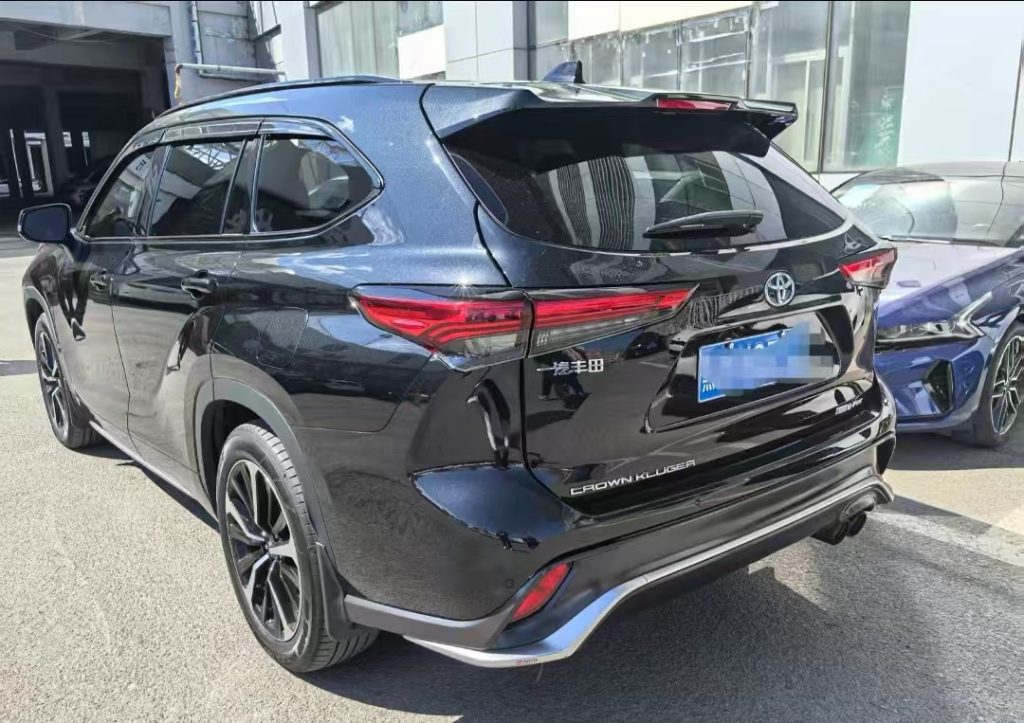 TOYOTA CROWN KLUGER 2021 2.5L HEV 4WD Premium Edition - Huishida Trading