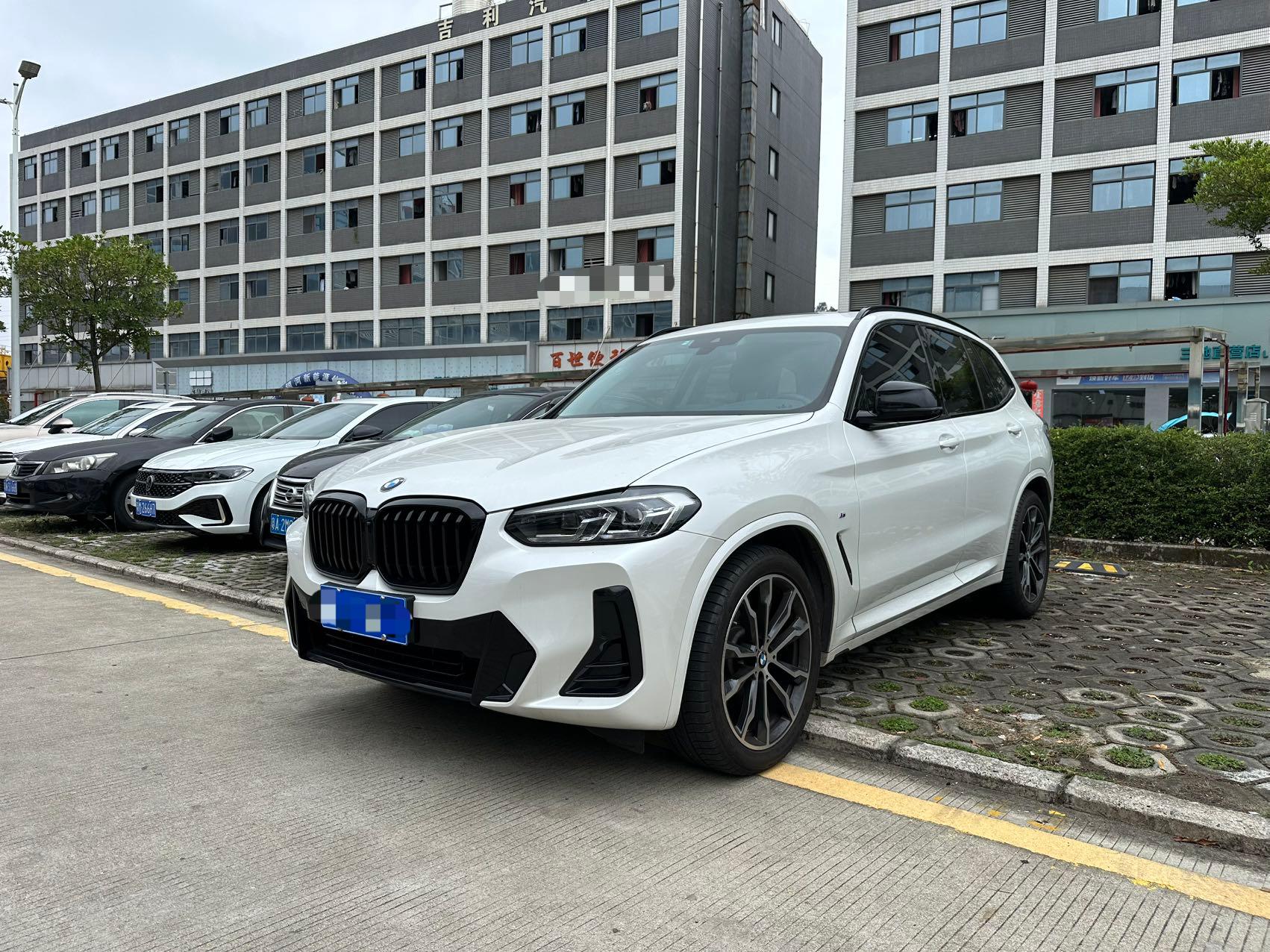 BMW X3 2022 xDrive30i Lead M Obsidian Package
