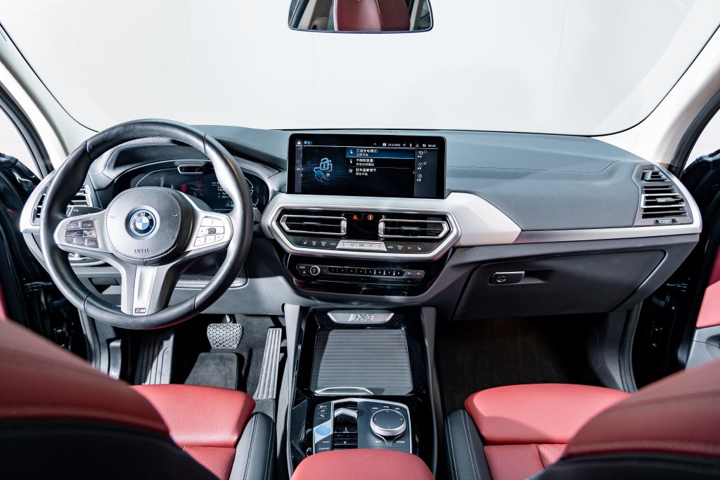 BMW iX3 Автомобиль 2023 Vanguard - Huishida Trading