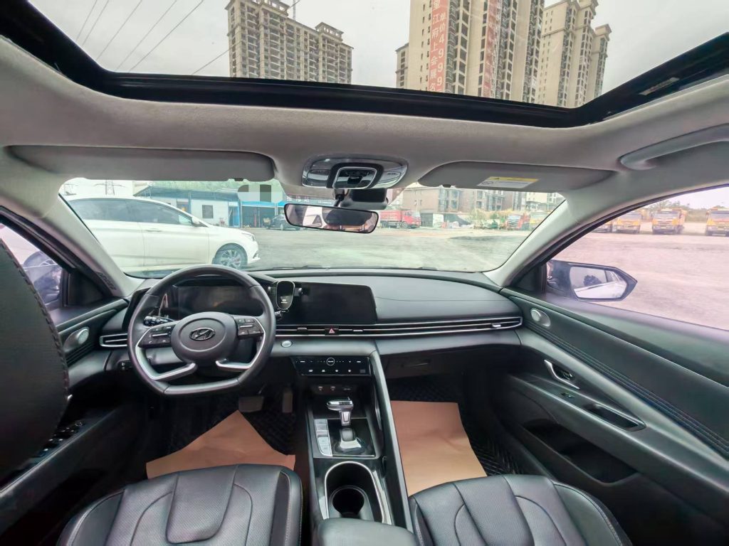 Elantra 2022 1.5L CVT LUX Premium Edition - Huishida Trading