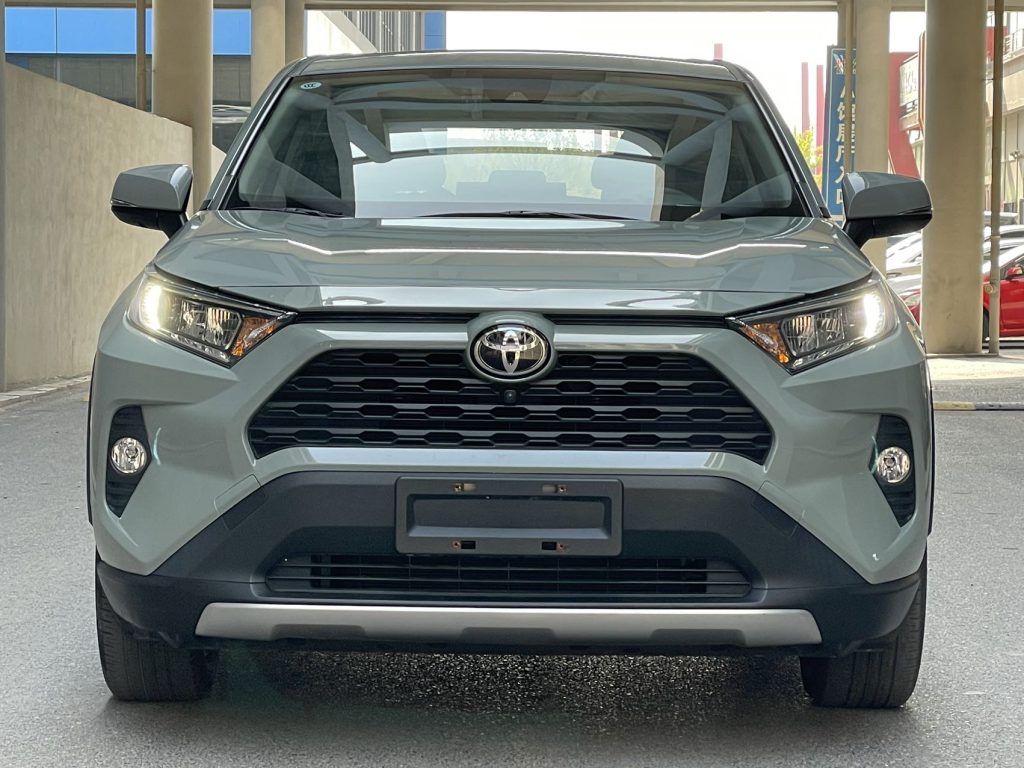 Toyota RAV4 2022 2.0L CVT 2WD Style Edition - Huishida Trading