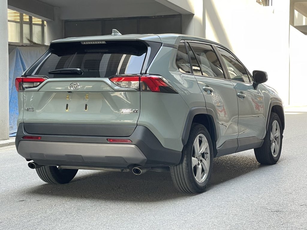 Toyota RAV4 2022 2.0L CVT 2WD Style Edition - Huishida Trading