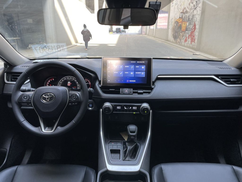 Toyota RAV4 2022 2.0L CVT 2WD Style Edition - Huishida Trading