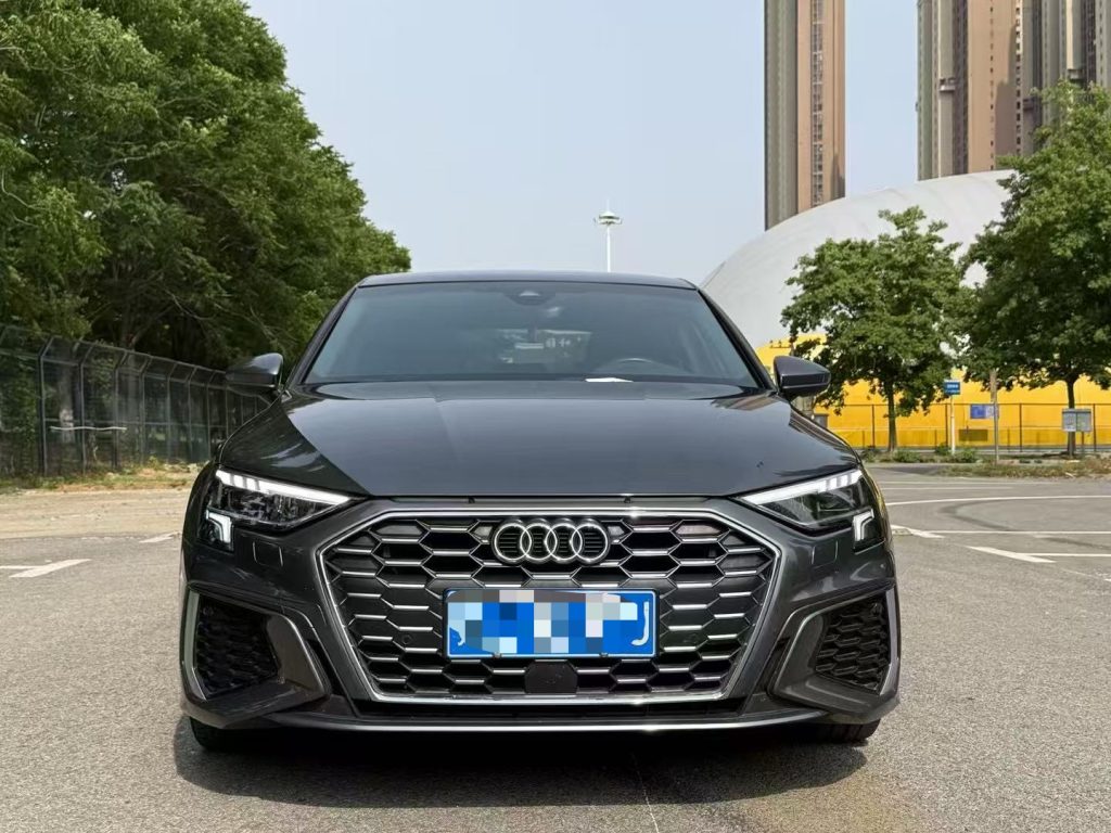 Audi A3 2022 Sportback35 TFSI Luxury Sport - Huishida Trading