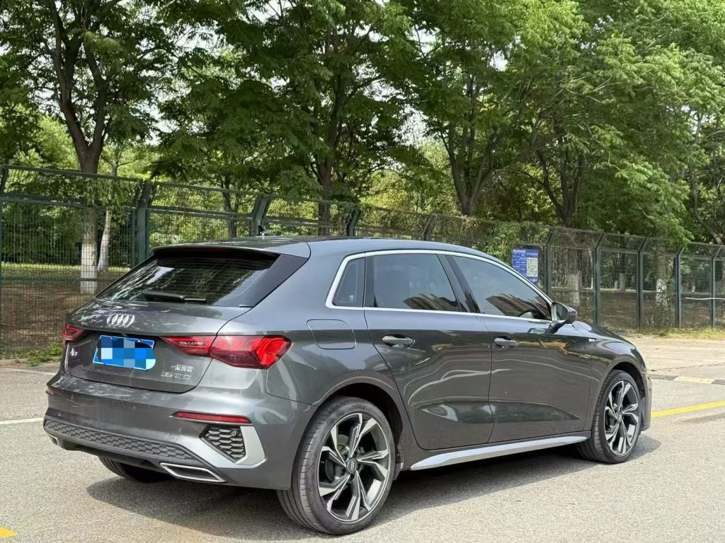 Audi A3 2022 Sportback35 TFSI Luxury Sport - Huishida Trading