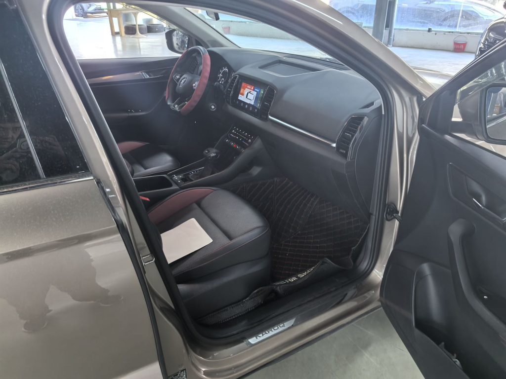 karoq 2022 TSI280 Premium Edition - Huishida Trading