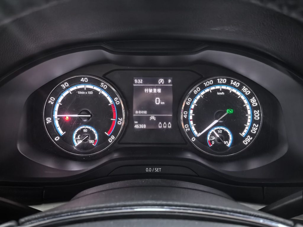 karoq 2022 TSI280 Premium Edition - Huishida Trading