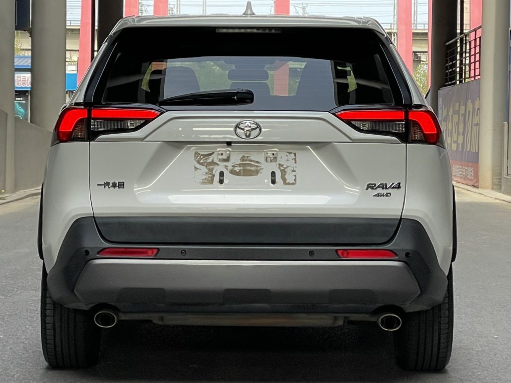 Toyota RAV4 2020 2.0L CVT 4WD Style Edition - Huishida Trading