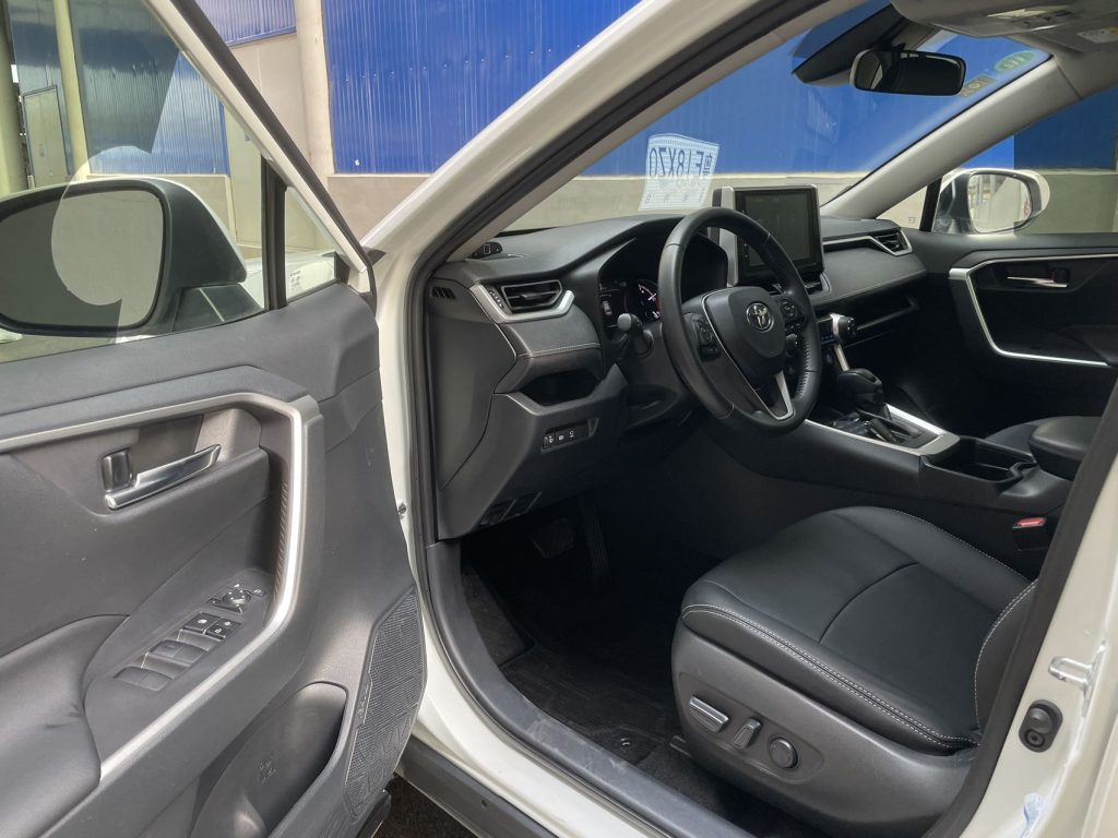 Toyota RAV4 2020 2.0L CVT 4WD Style Edition - Huishida Trading