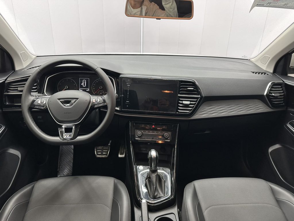 Jetta VS5 2021 280TSI Auto Pride - Huishida Trading