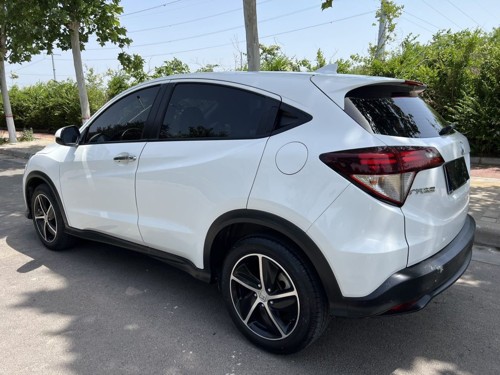 Honda VEZEL 2020 1.5L CVT Deluxe - Huishida Trading