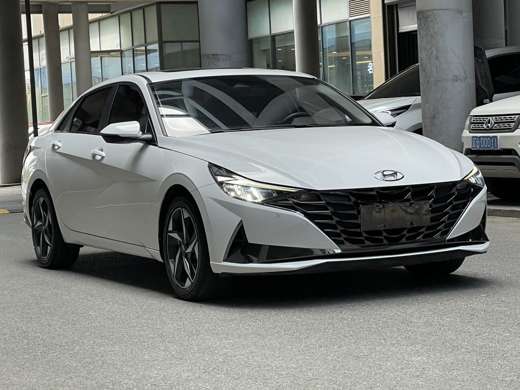 Hyundai Elantra 2021 1.5L CVT LUX Premium Edition National VI - Huishida Trading
