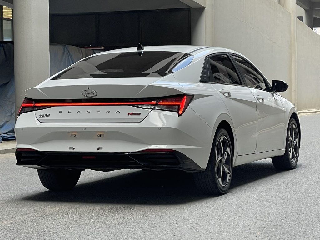 Hyundai Elantra 2021 1.5L CVT LUX Premium Edition National VI - Huishida Trading