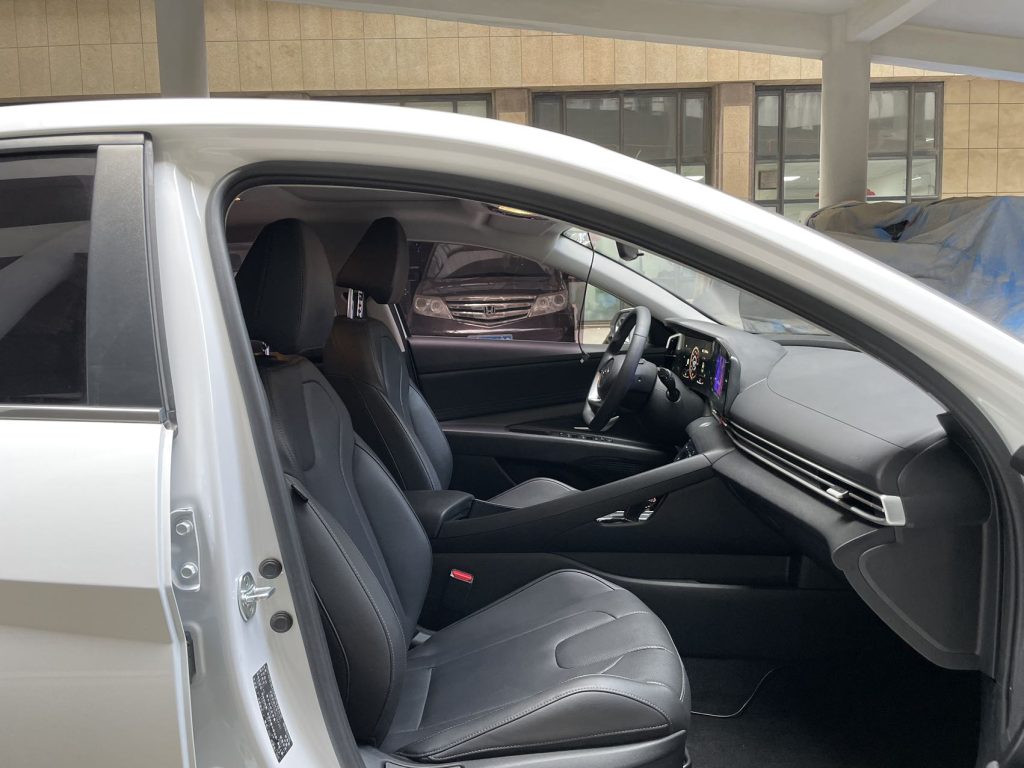 Hyundai Elantra 2021 1.5L CVT LUX Premium Edition National VI - Huishida Trading