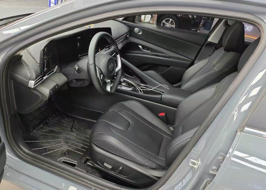 Hyundai Elantra 2022 1.5L CVT LUX Premium - Huishida Trading